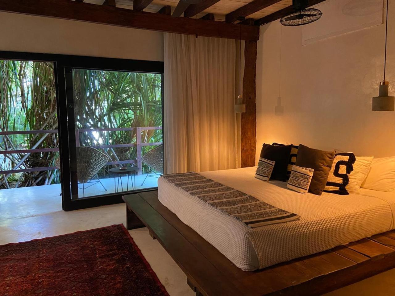 Amor Rooms 툴룸 외부 사진